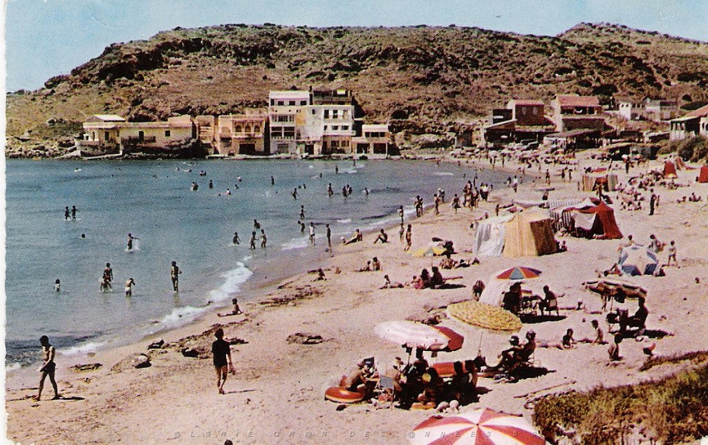 LA MADRAGUE PLAGE.jpg